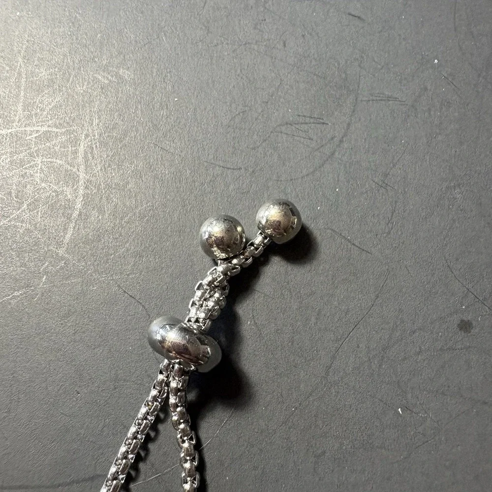 N/A silver tone